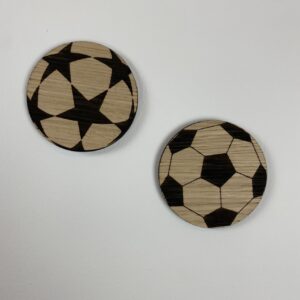Fodbolde i træ med fuld gravering